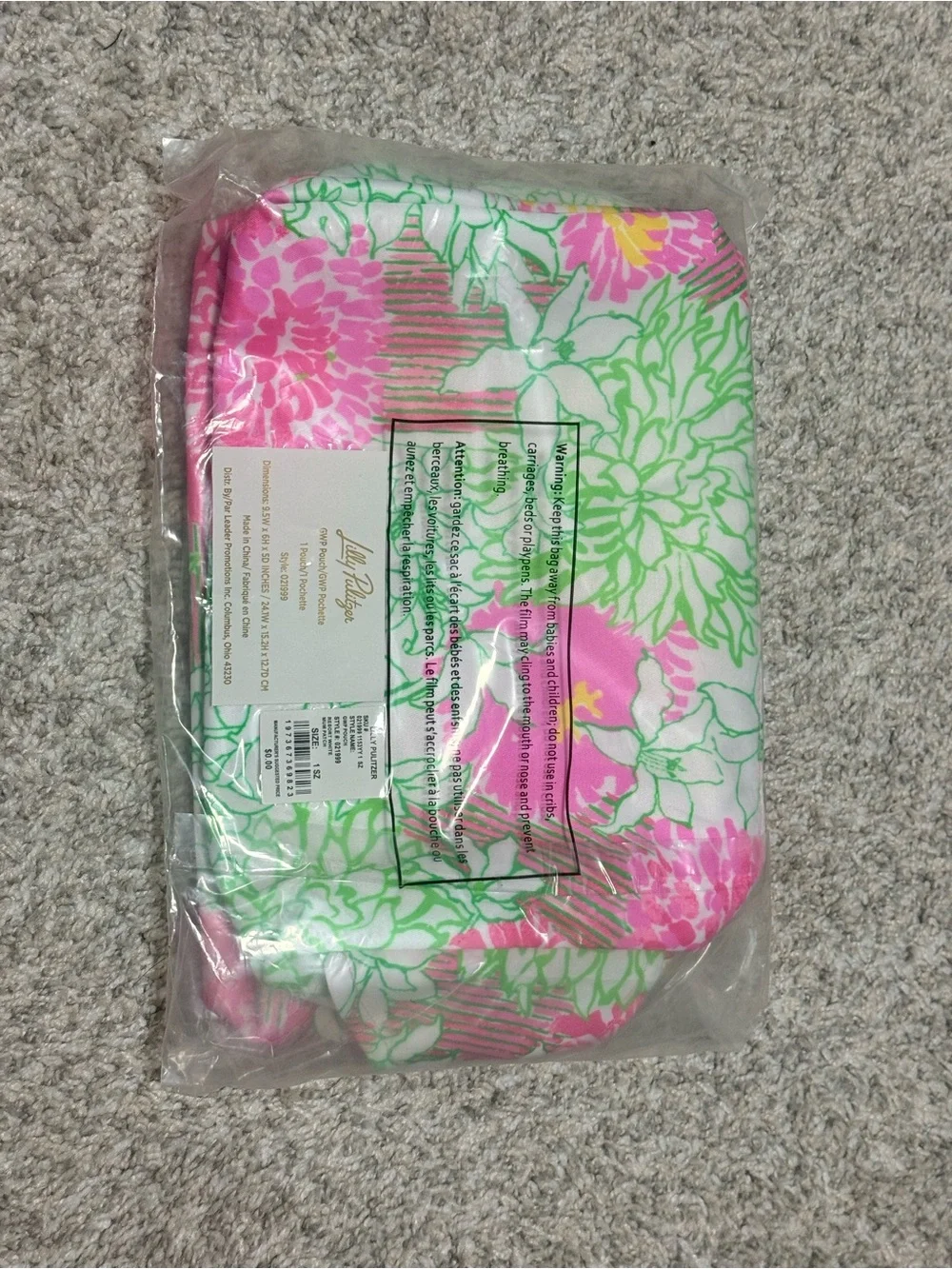 NWT Lilly Pulitzer Cosmetic Pouch in Resort White Mum Patch